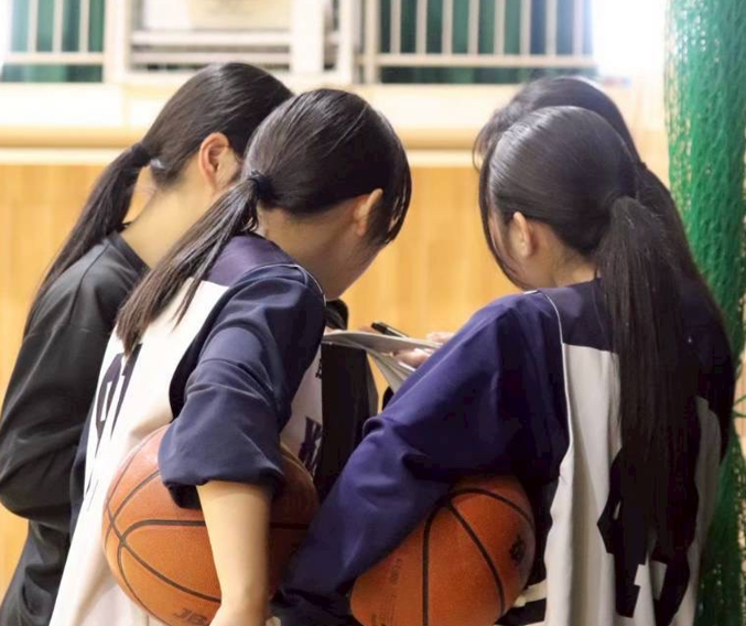 女バスページ内用写真 (4)